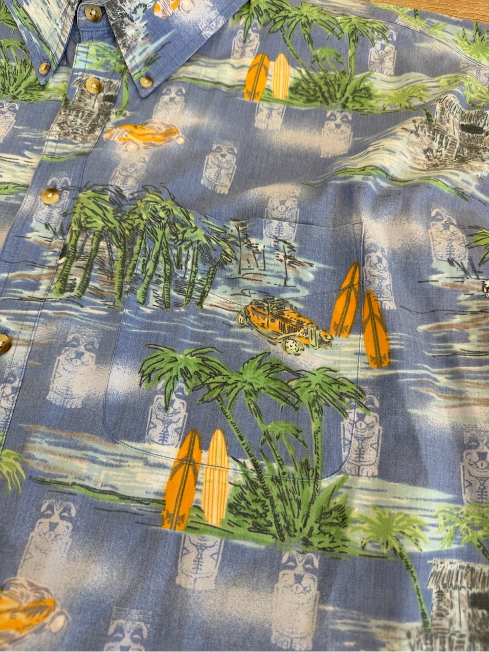 Big Dogs Vintage 3X Hawaiian Short-Sleeve Shirt Feat. Surf Boards and Tiki Theme